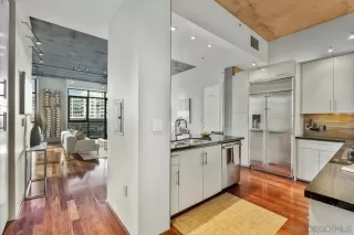 Photo #5: 250001046 Listing