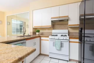 Photo #6: 250001246 Listing