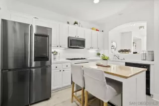 Photo #4: 250001334 Listing