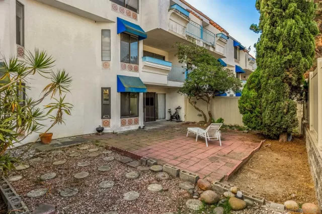 MLS: 250016751 Condo For Sale