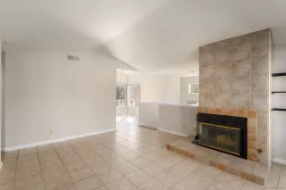 Photo #4: 250016798 Listing