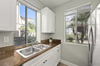 Photo #2: 250016923 Listing