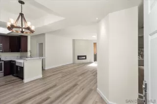 Photo #3: 250016994 Listing