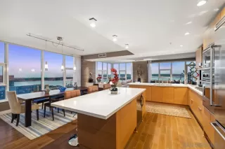 Photo #5: 250017003 Listing