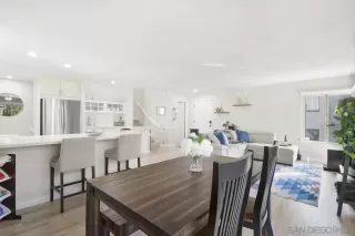 Photo #5: 250017111 Listing