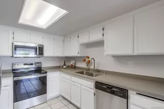 Photo #2: 250017172 Listing 