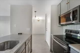 Photo #3: 250017290 Listing 