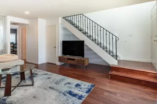 Photo #6: 250017306 Listing