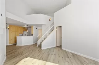 Photo #6: 250017352 Listing