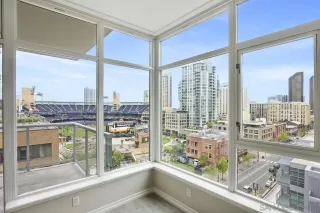 Photo #3: 250017496 Listing