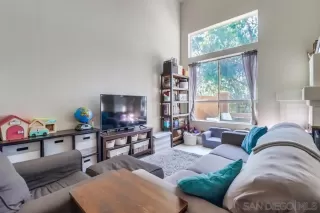 Photo #3: 250017503 Listing