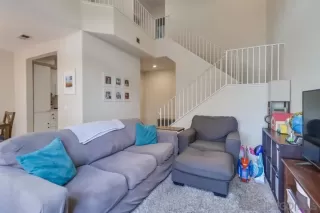 Photo #4: 250017503 Listing