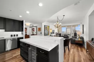 Photo #3: 250017664 Listing 