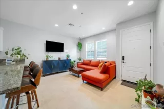 Photo #3: 250017731 Listing