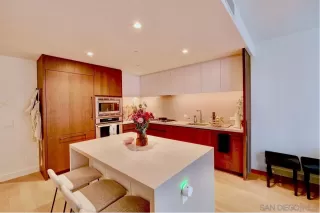 Photo #4: 250017860 Listing