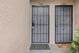 Photo #4: 250017915 Listing