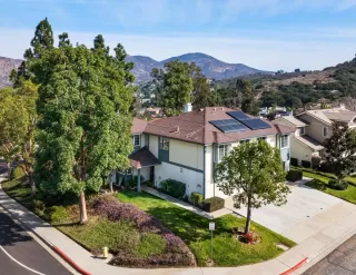 Photo #3: 250017962 Listing