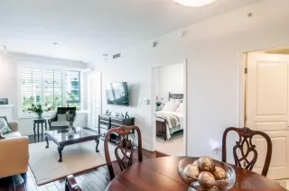 Photo #4: 250017995 Listing 