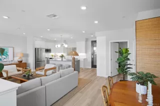 Photo #5: 250017997 Listing