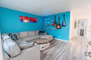 Photo #6: 250018002 Listing 