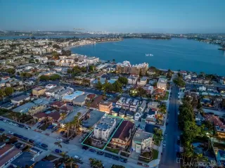 Photo #1: 250018088 Listing