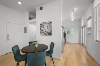 Photo #2: 250018159 Listing