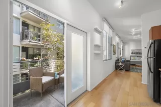 Photo #4: 250018159 Listing