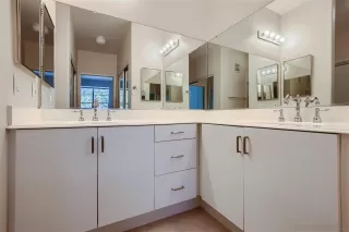 Photo #6: 250018167 Listing