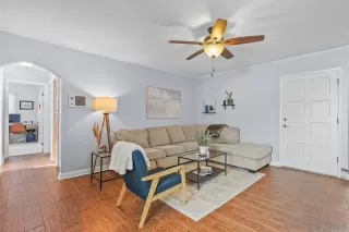 Photo #2: 250018179 Listing