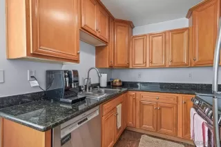 Photo #6: 250018179 Listing