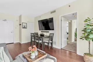 Photo #5: 250018193 Listing