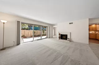 Photo #4: 250018221 Listing