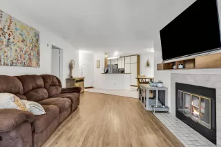 Photo #4: 250018237 Listing