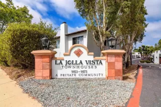 Photo #4: 250018280 Listing