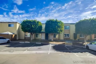 Photo #3: 250018323 Listing