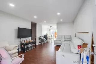 Photo #6: 250018323 Listing