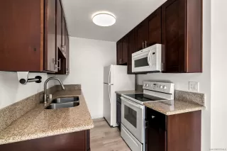 Photo #6: 250018325 Listing