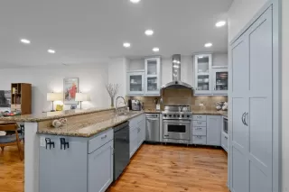 Photo #4: 250018330 Listing