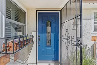 Photo #3: 250018392 Listing