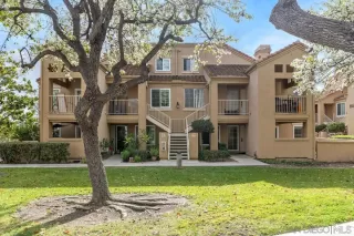 Photo #2: 250018459 Listing