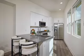 Photo #3: 250018488 Listing