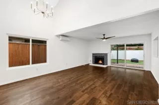 Photo #2: 250018535 Listing 