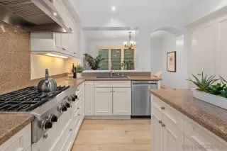 Photo #4: 250018568 Listing