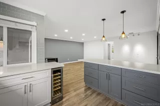 Photo #6: 250018627 Listing