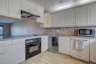 Photo #3: 250018646 Listing 