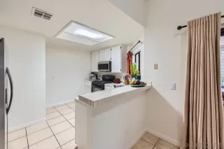 Photo #4: 250018688 Listing