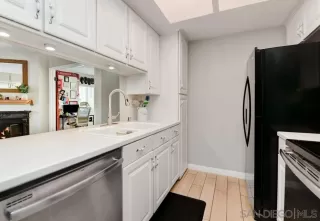 Photo #4: 250018749 Listing