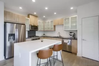 Photo #4: 250018757 Listing