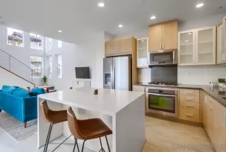 Photo #5: 250018757 Listing