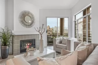 Click for more information on MLS # 250018776 : 550 CAMINO DE LA REINA UNIT 315 More Details about MLS # 250018776 : 550 CAMINO DE LA REINA UNIT 315